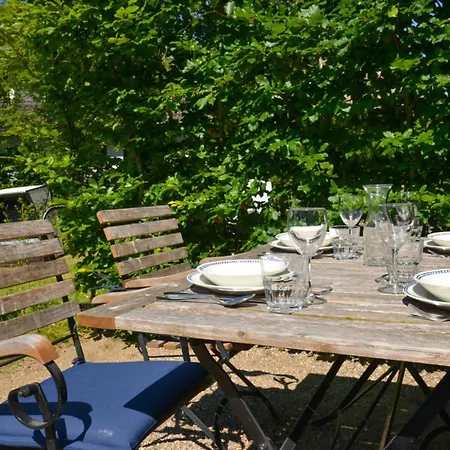 Дом отдыха Paulsen Haeuschen - Schloss